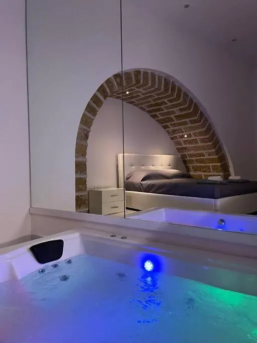 Casa Con Vasca Idromassaggio In Centro Storico Villa Palermo